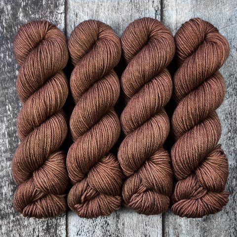 Mocha Mousse // Sugarplum Worsted