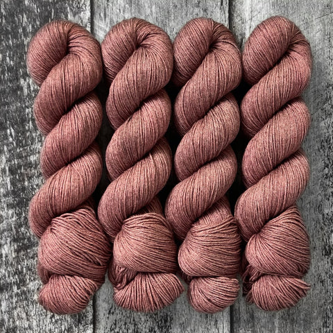 Desert Rose // Magnolia Fingering